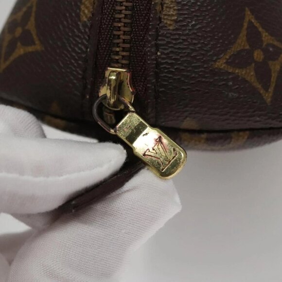 LOUIS VUITTON Monogram Trousse Demi Ronde Cosmetic Pouch M47520 LV Auth 109998 - Picture 10 of 14